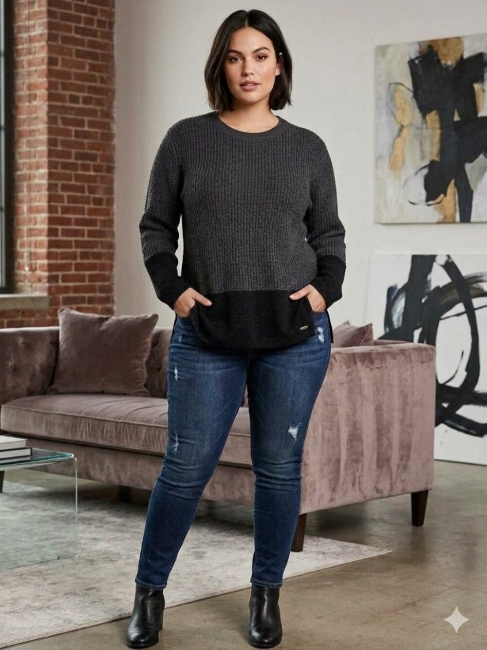 Dkny NWT Size Large Grey/Black Knit Sweater